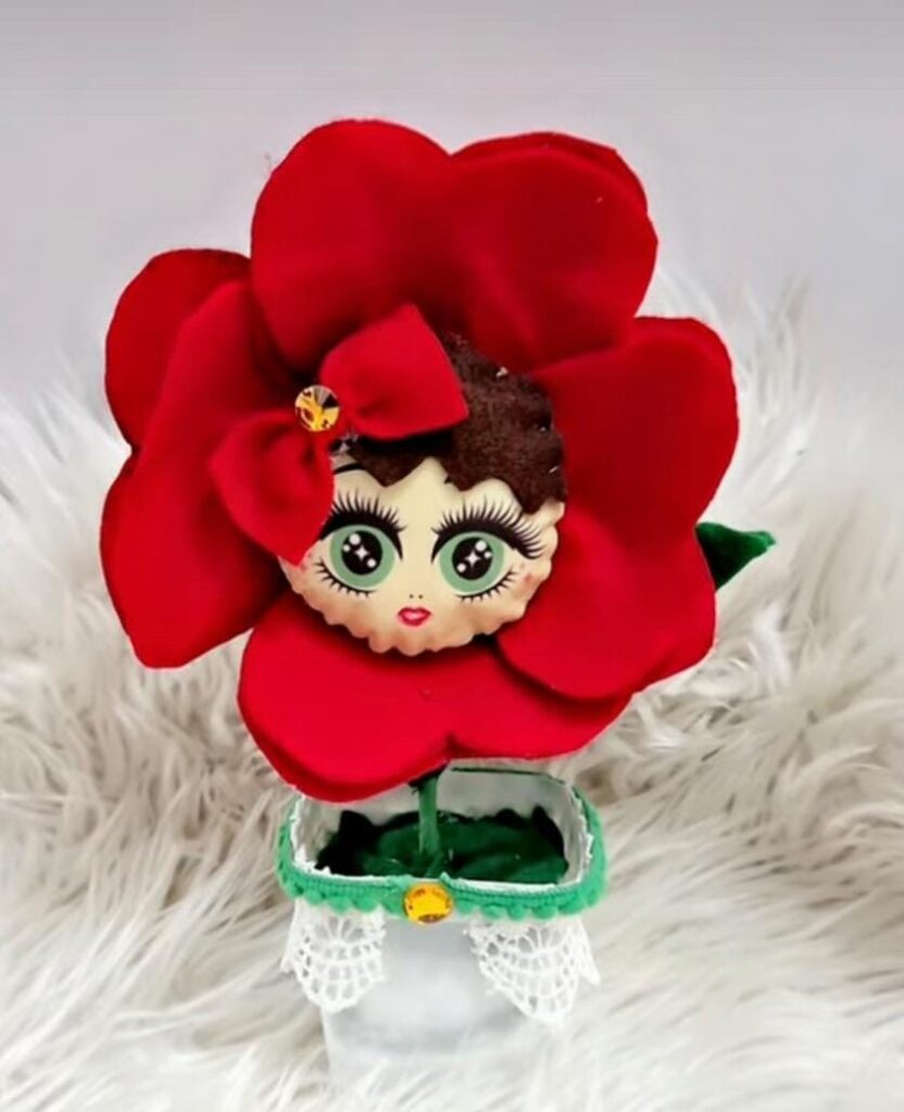 الوردة الصغيره